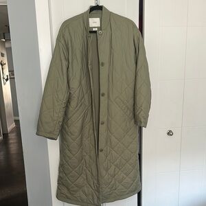 Wilfred Sage Quilted Women's Coat
Brand new with tags
